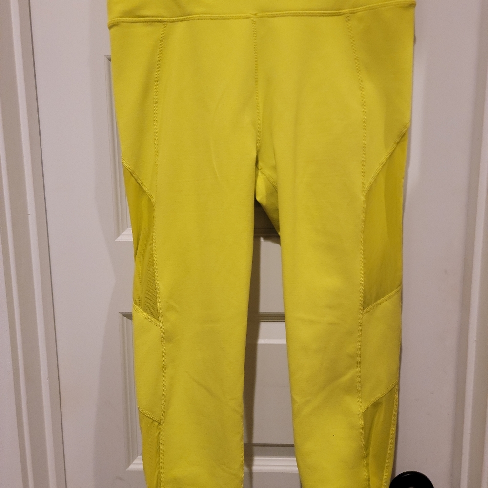 Fabletics Crop leggings